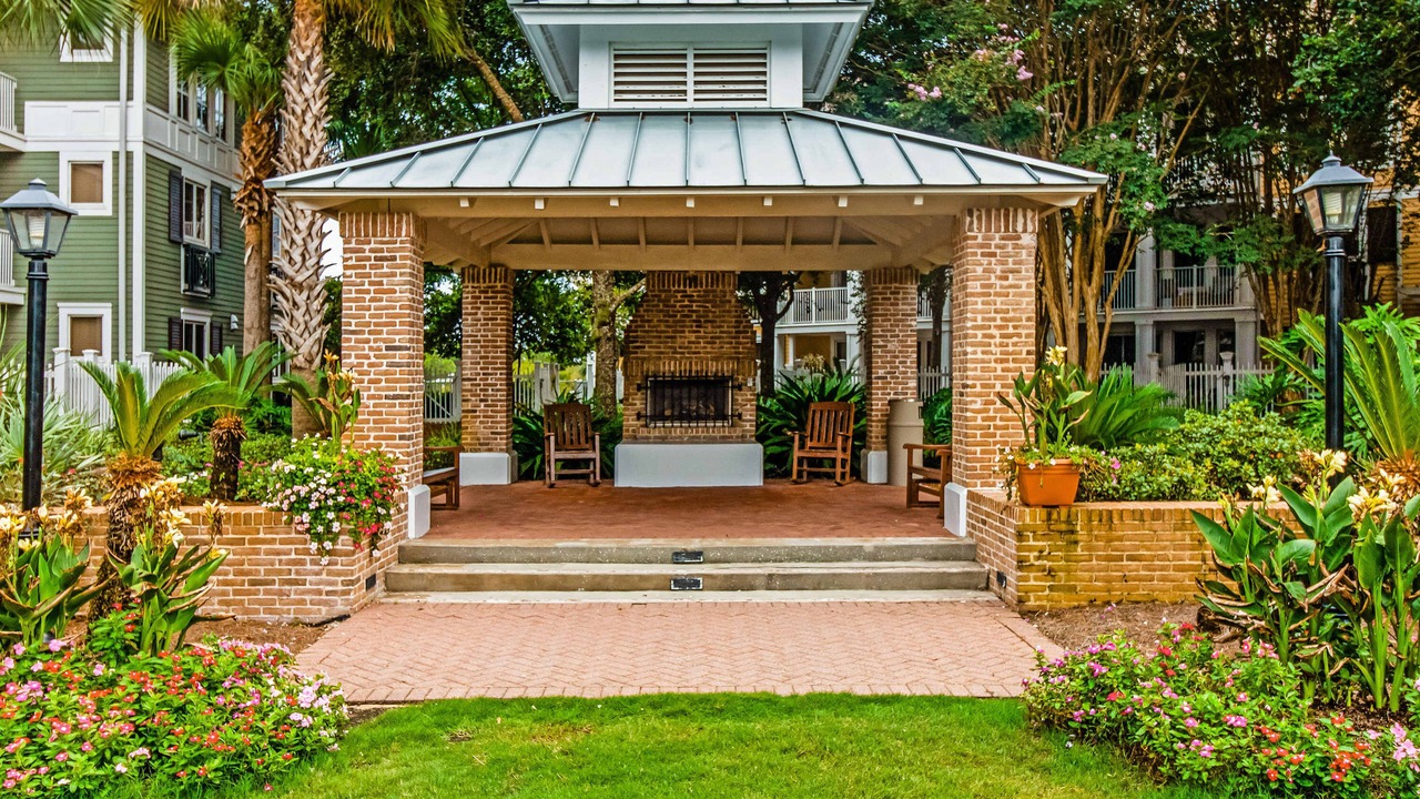Photo of Outdoor in Baytowne Wharf