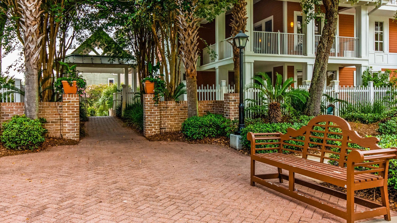 Photo of Patio Balcony in Baytowne Wharf
