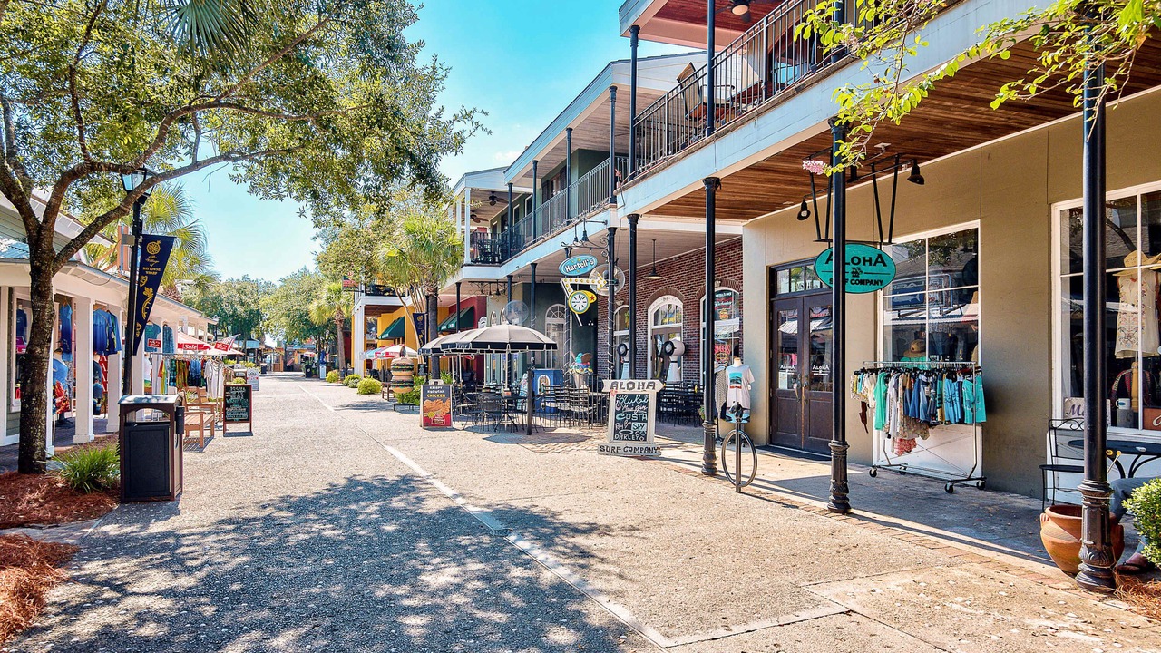 Photo of Others in Baytowne Wharf