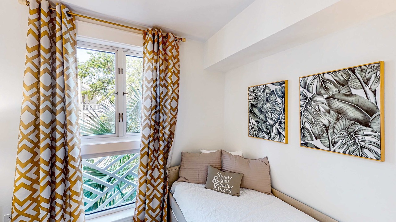 Photo of Bedroom in Baytowne Wharf
