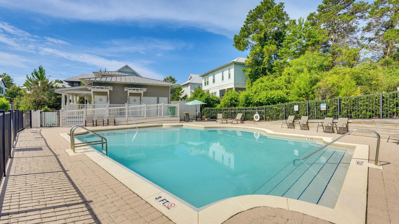 Photo of Outdoor in Lakeside at Blue Mountain Beach