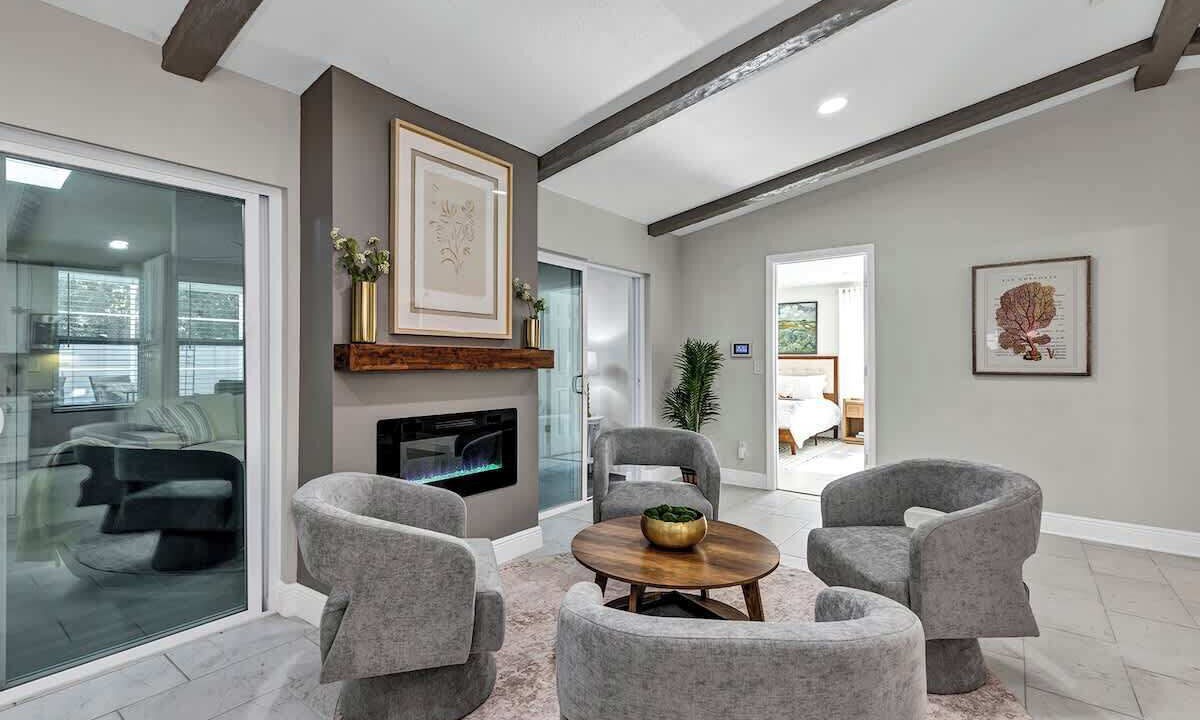 Photo of Livingroom in Casselberry