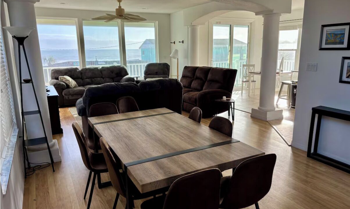 Photo of Livingroom in Flagler Beach