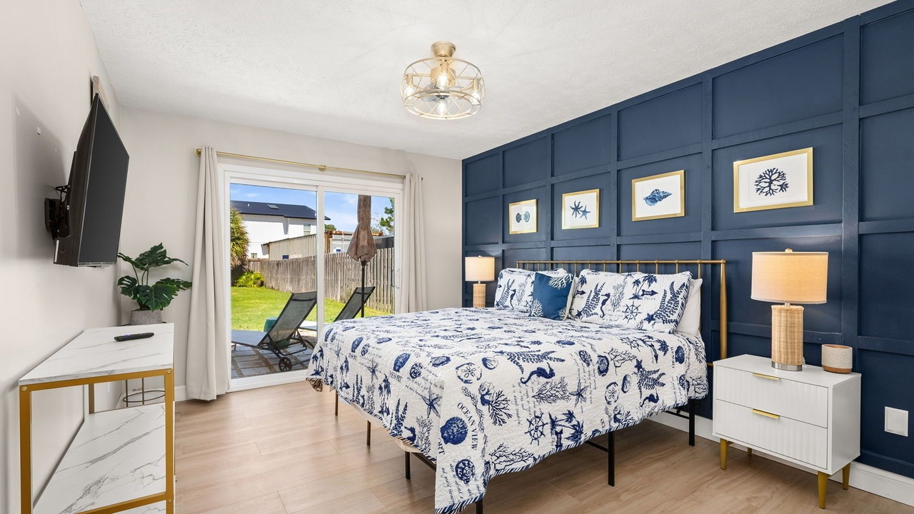 Photo of Bedroom in Holiday Beach