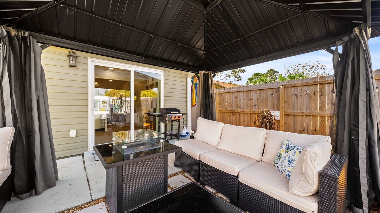 Photo of Patio Balcony in Holiday Beach