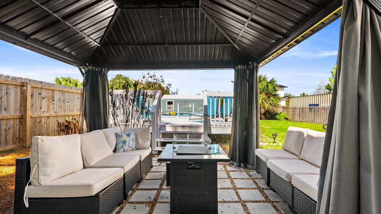 Photo of Patio Balcony in Holiday Beach