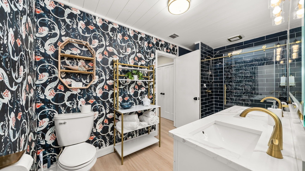 Photo of Bathroom in Holiday Beach