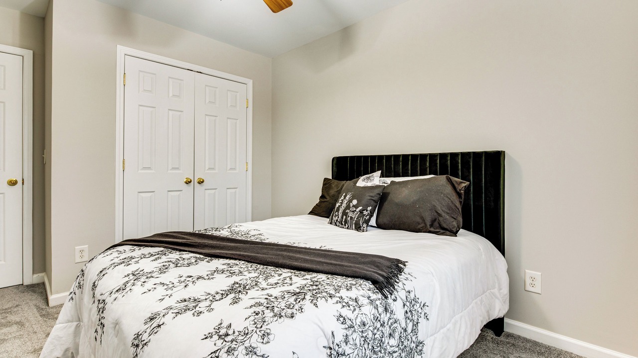 Photo of Bedroom in Decatur