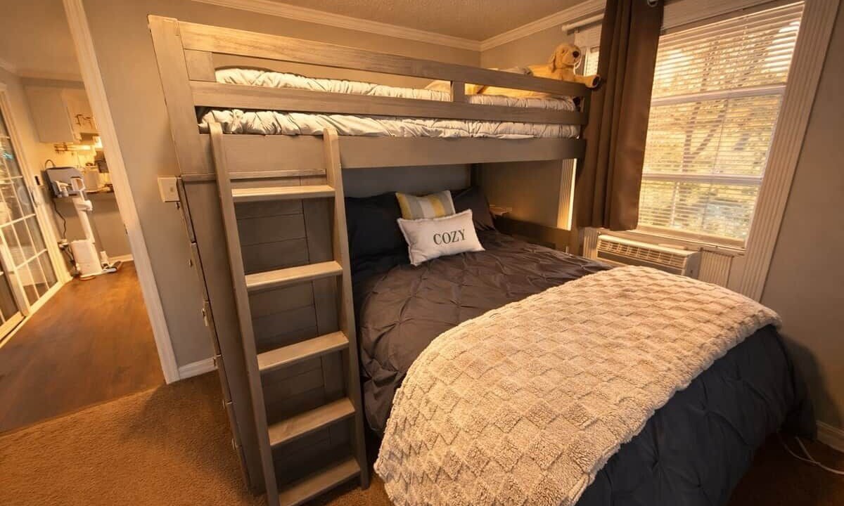 Photo of Bedroom in Branford