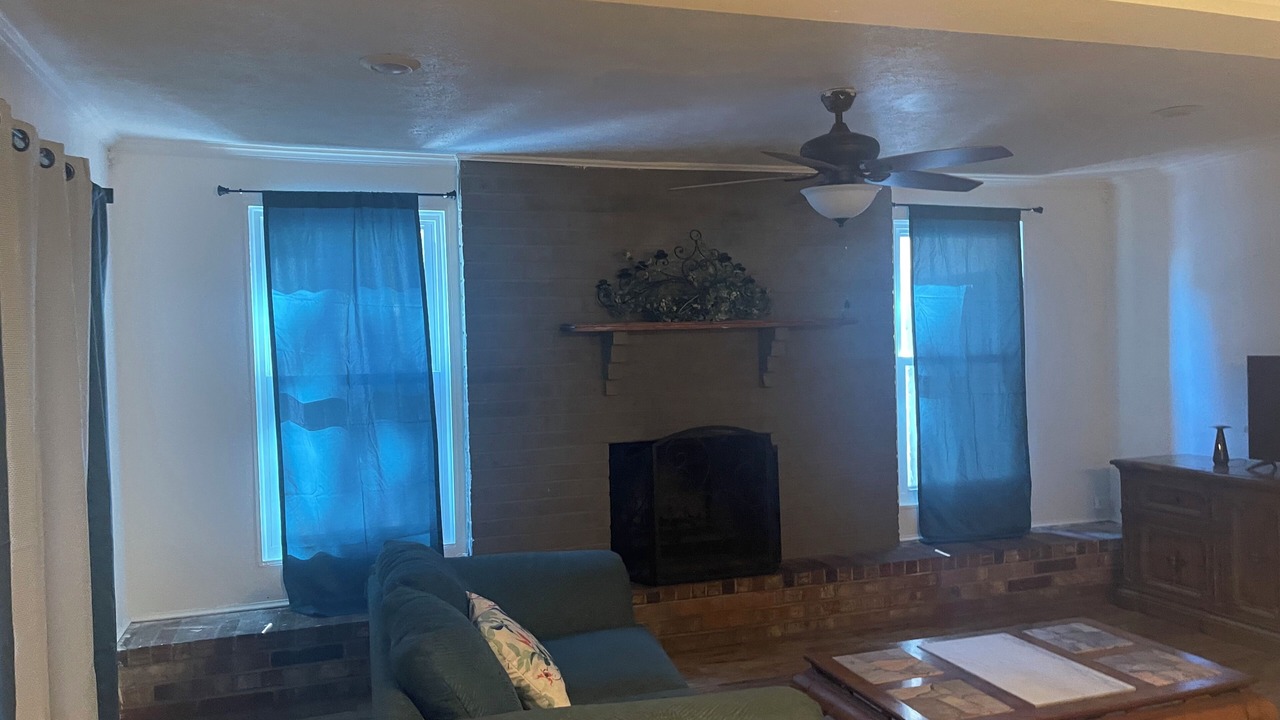Photo of Livingroom in Jacksonville