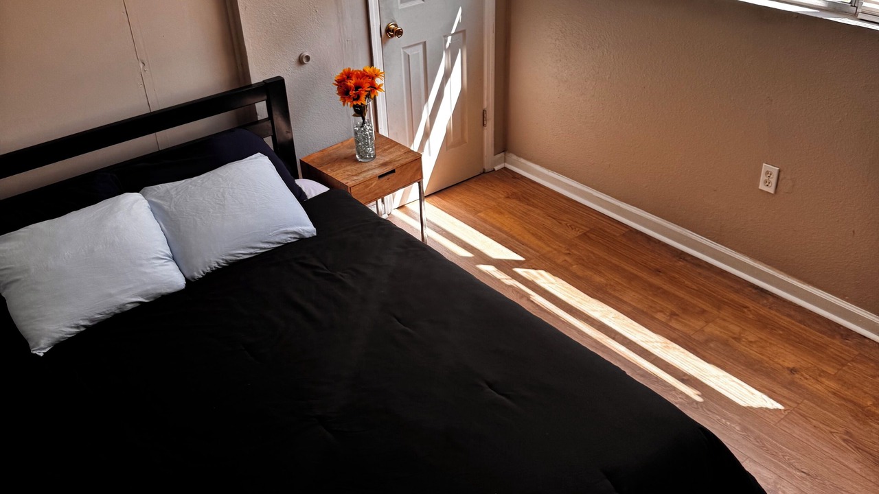 Photo of Bedroom in Hyde Park