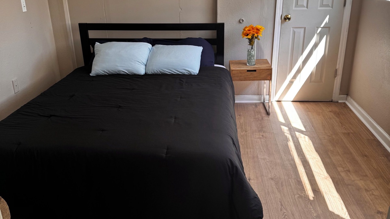 Photo of Bedroom in Hyde Park