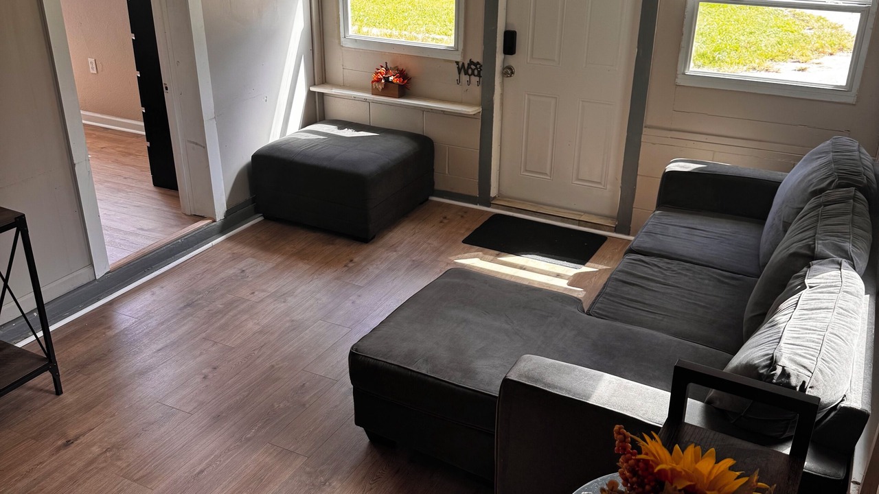 Photo of Livingroom in Hyde Park