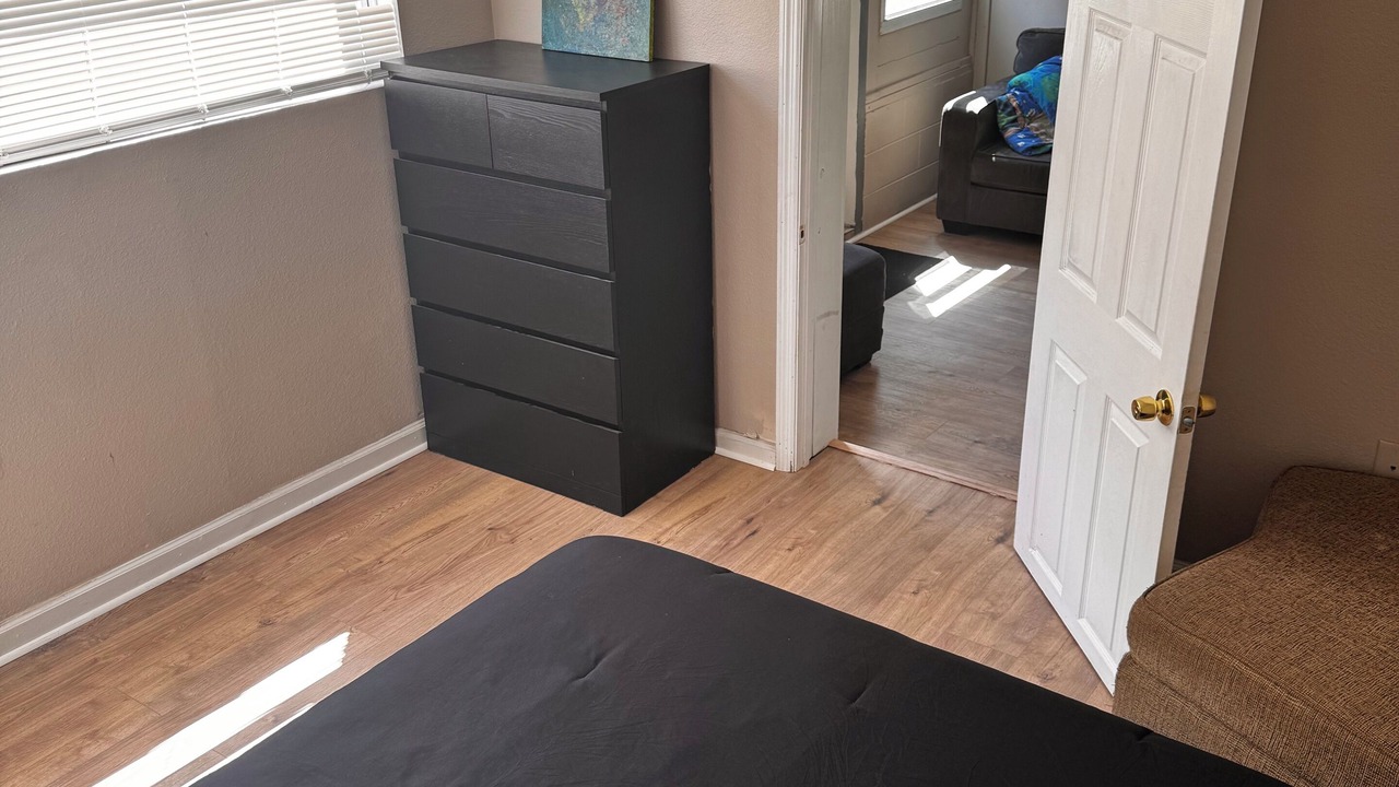 Photo of Bedroom in Hyde Park