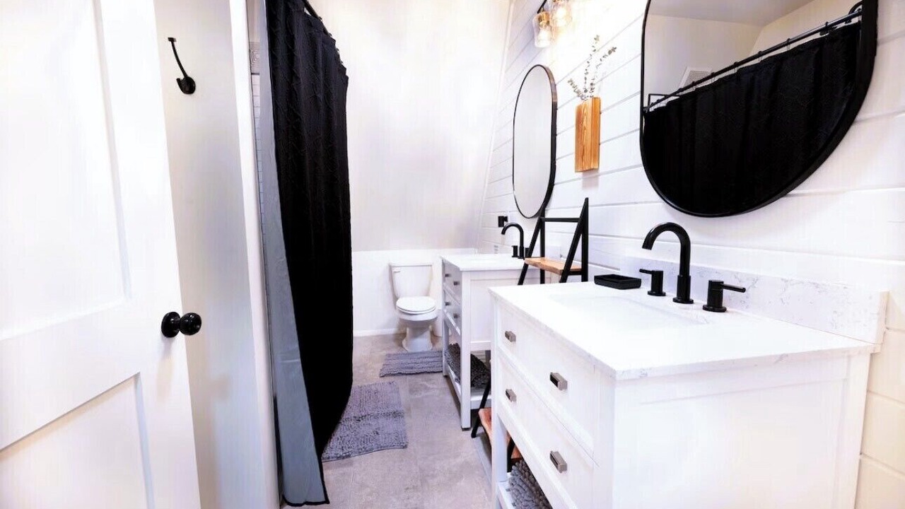 Photo of Bathroom in Rosa