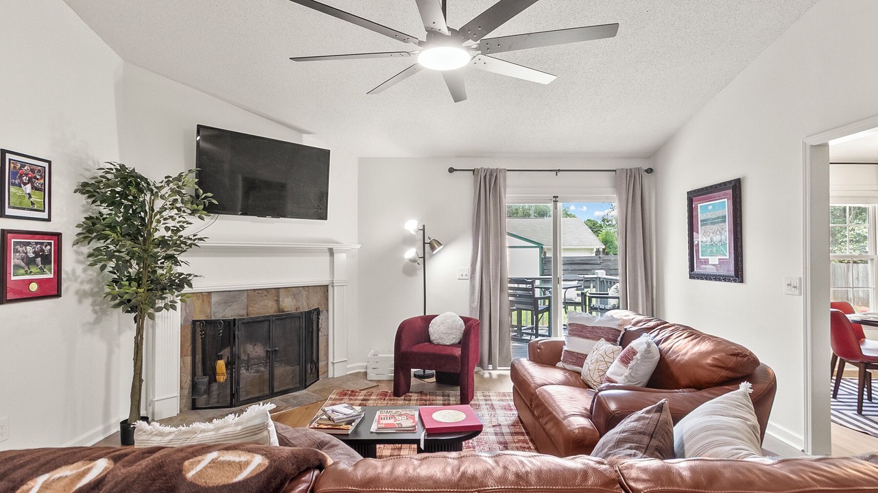 Photo of Livingroom in Northport
