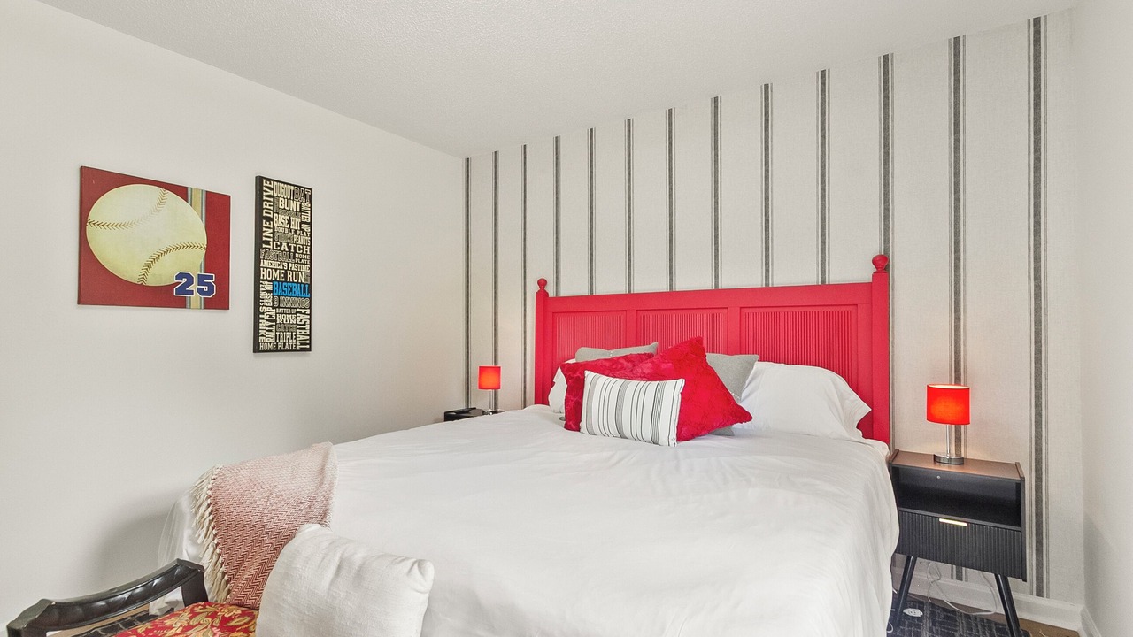 Photo of Bedroom in Northport