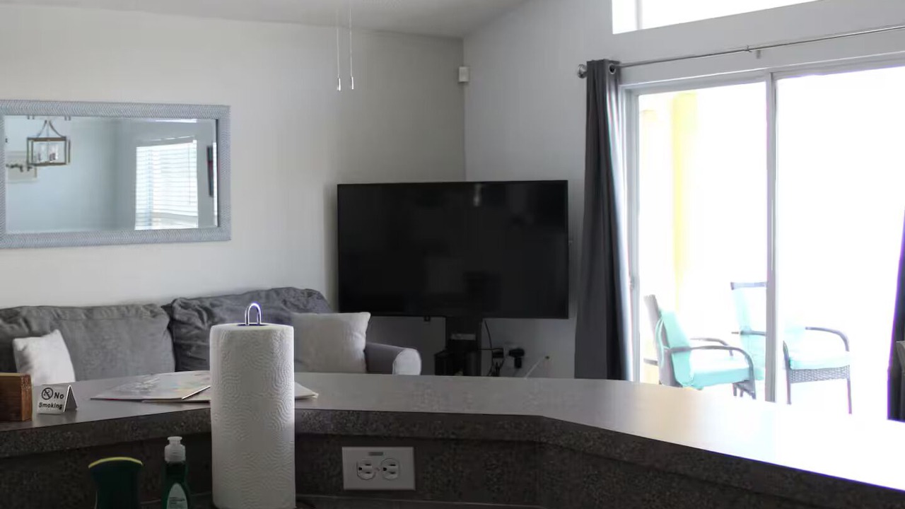 Photo of Livingroom in Deer Creek