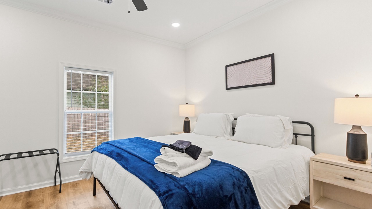 Photo of Bedroom in Northport