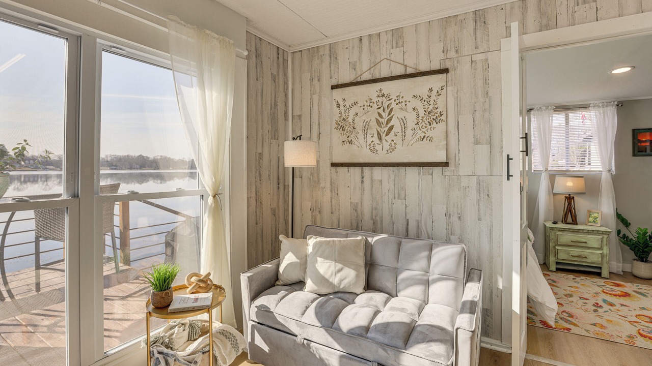 Photo of Livingroom in Wilsonville