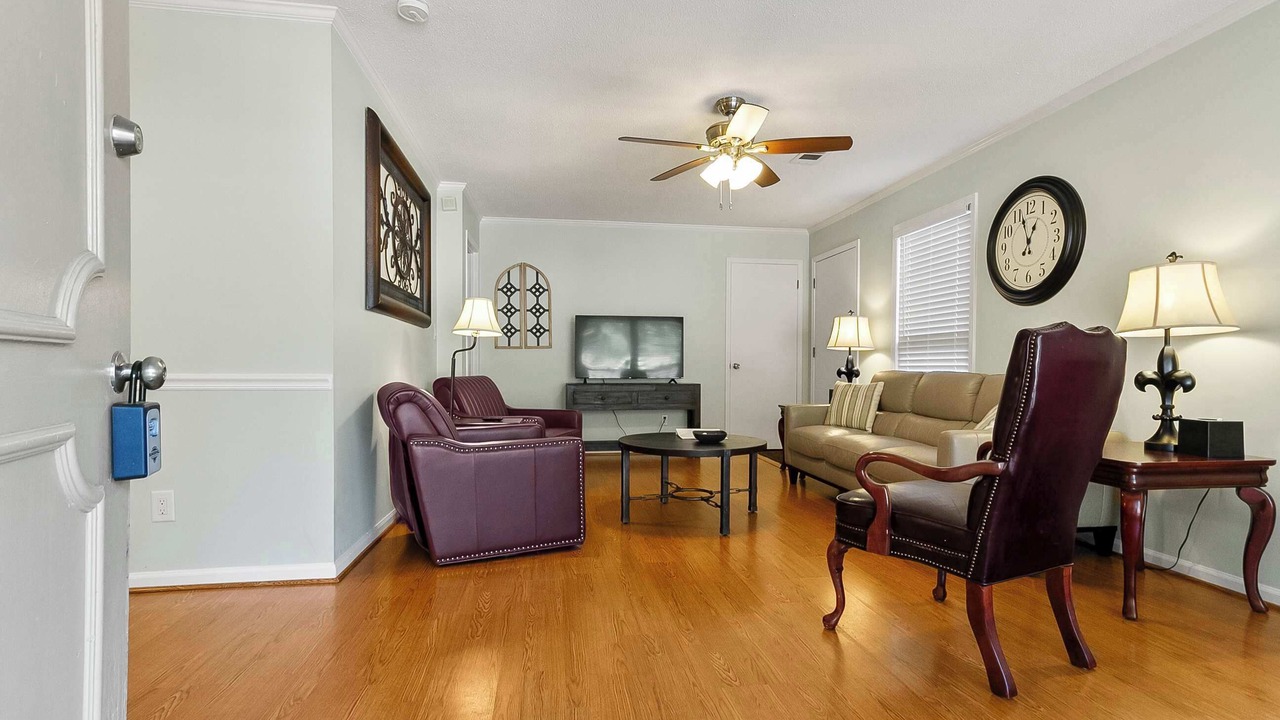 Photo of Livingroom in Northport
