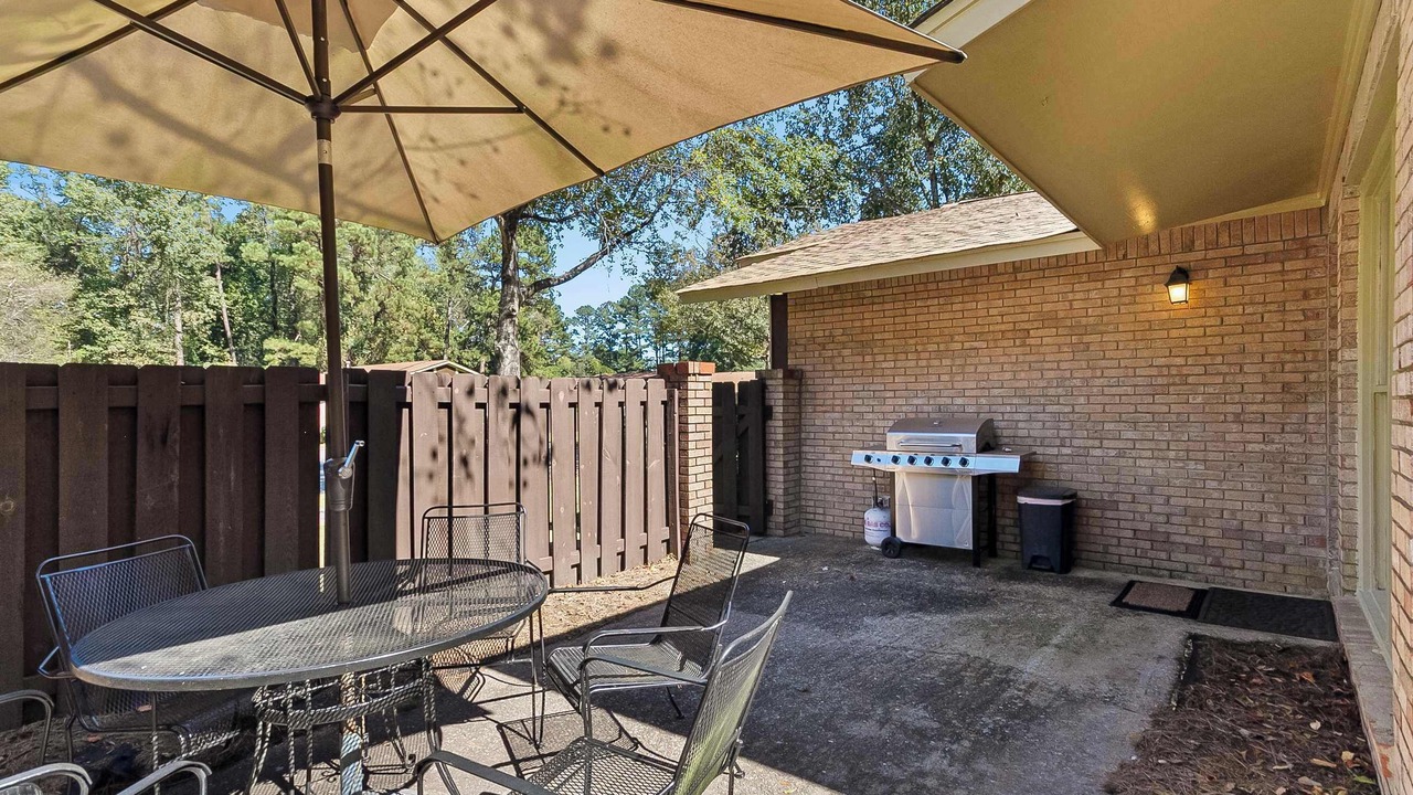 Photo of Outdoor in Northport