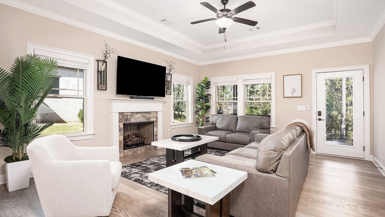 Photo of Livingroom in Auburn
