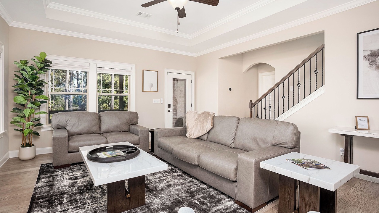 Photo of Livingroom in Auburn