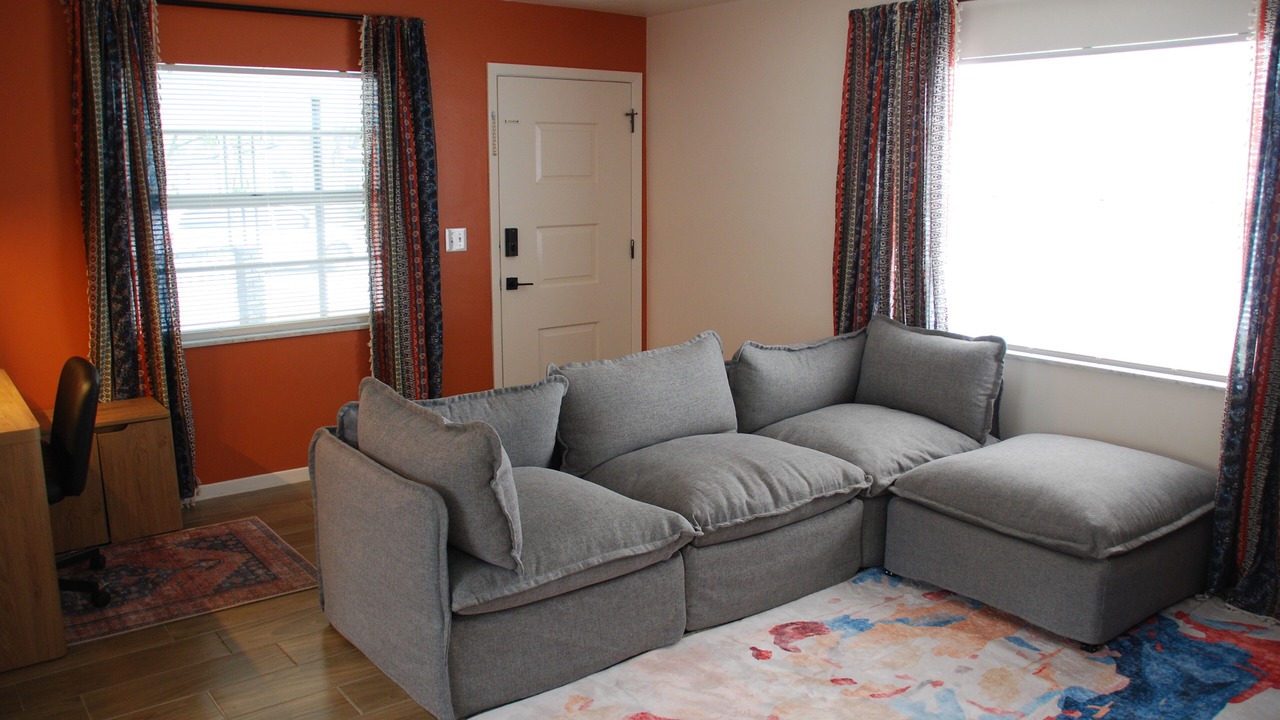 Photo of Livingroom in College Park