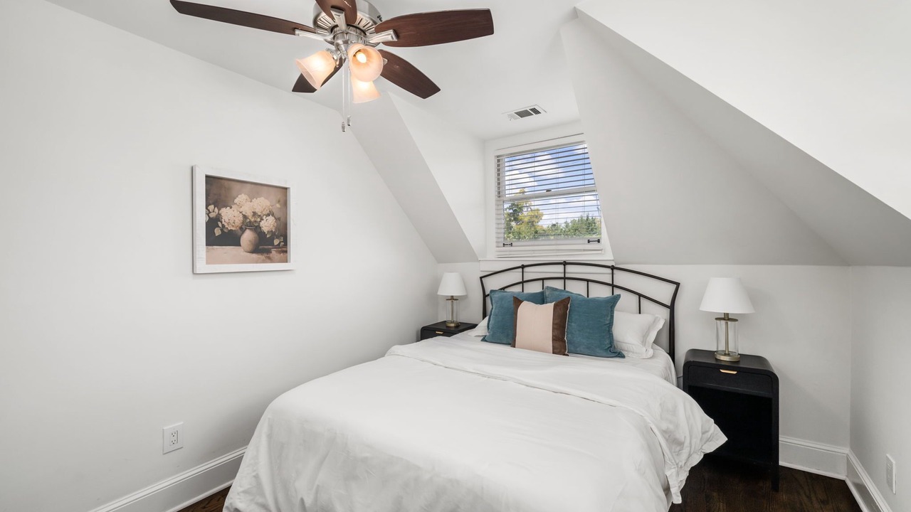 Photo of Bedroom in East Side