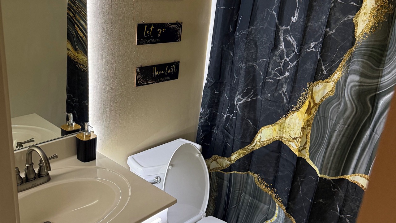 Photo of Bathroom in Hattiesburg