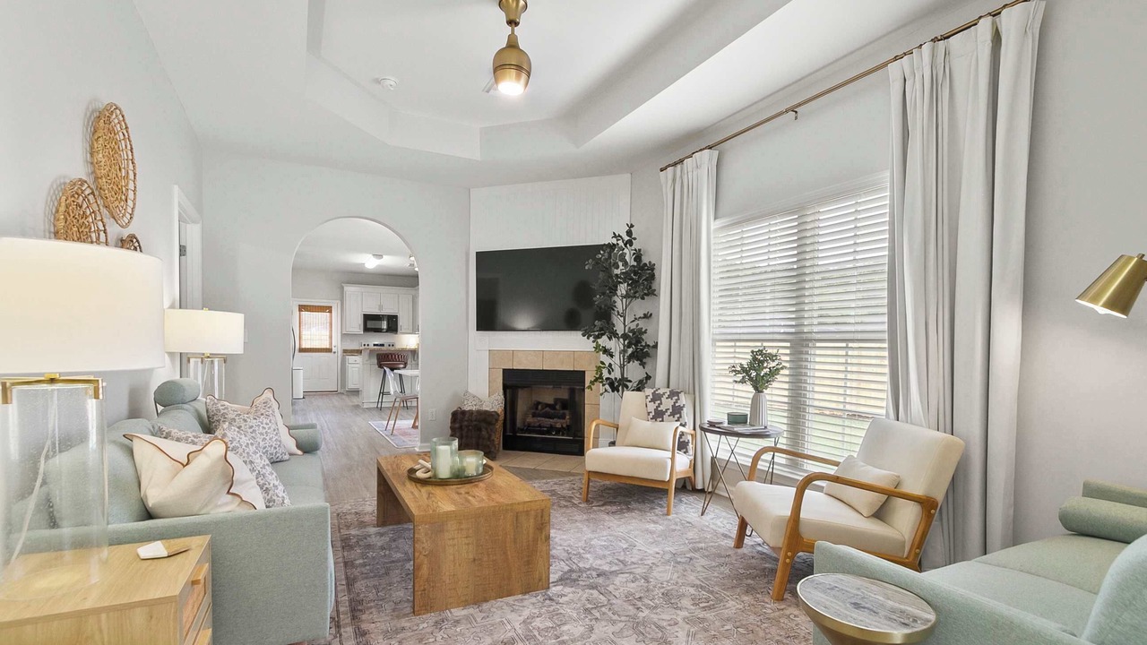 Photo of Livingroom in Northport
