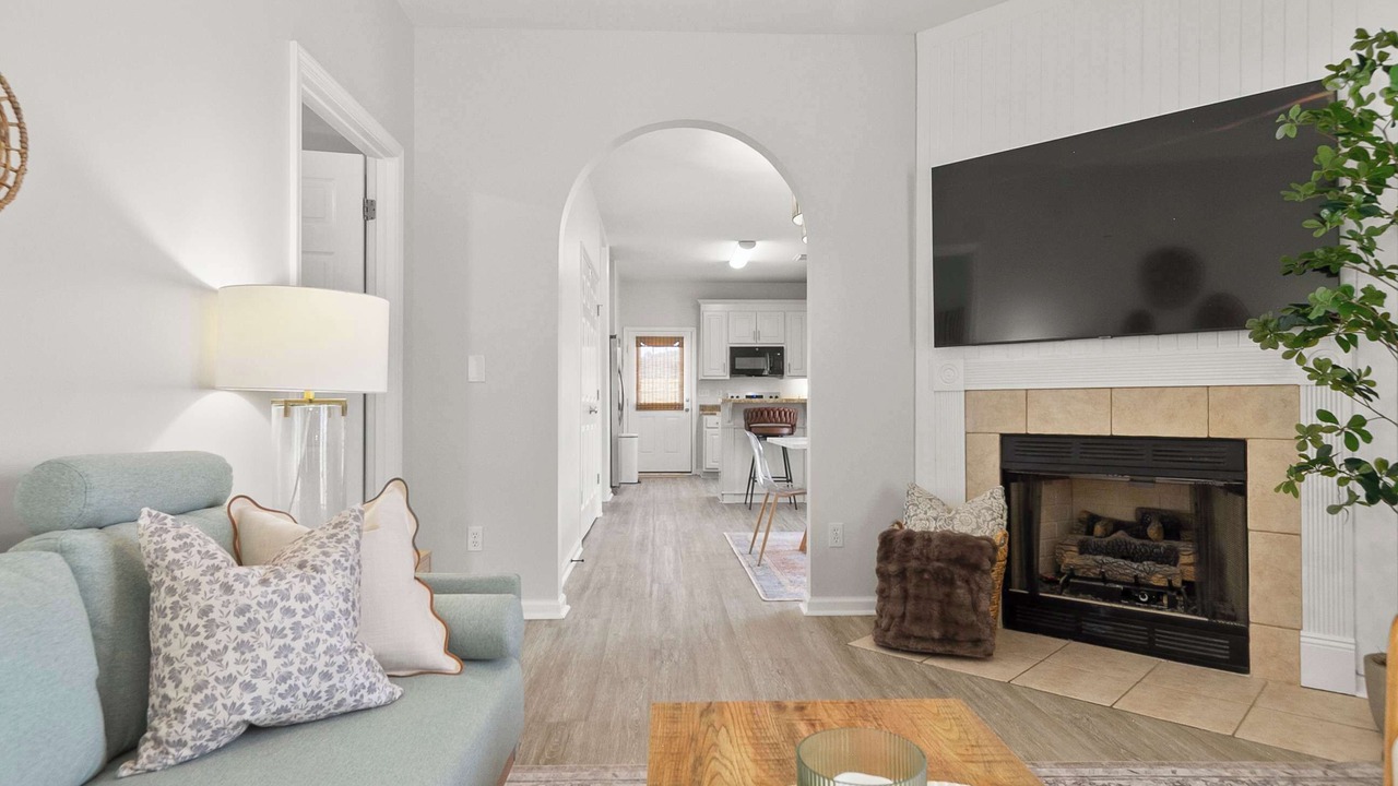 Photo of Livingroom in Northport