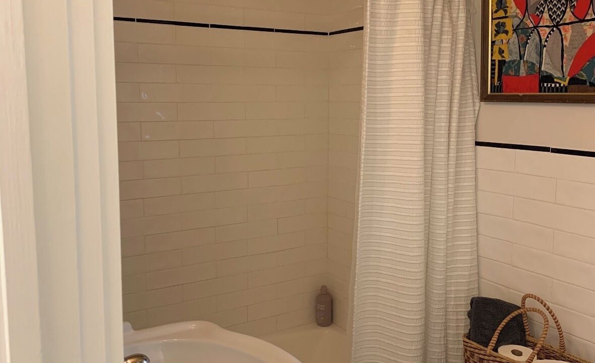 Photo of Bathroom in Perdido Beach