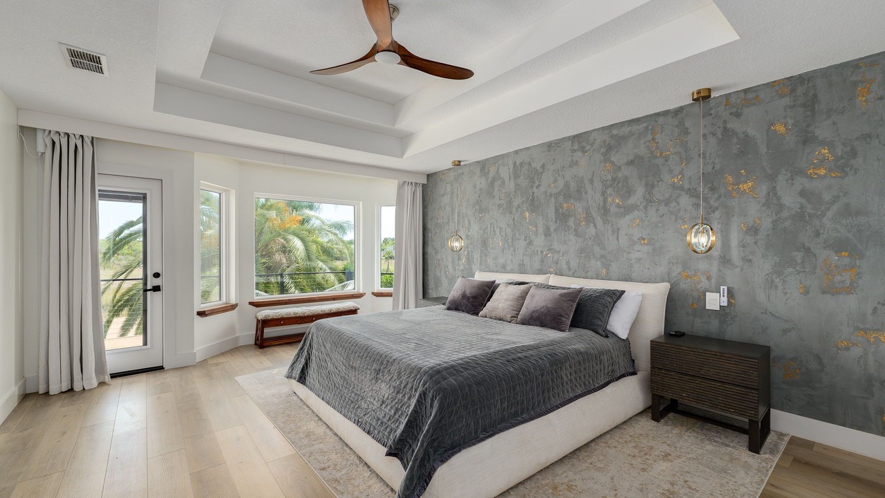 Photo of Bedroom in Palm Valley