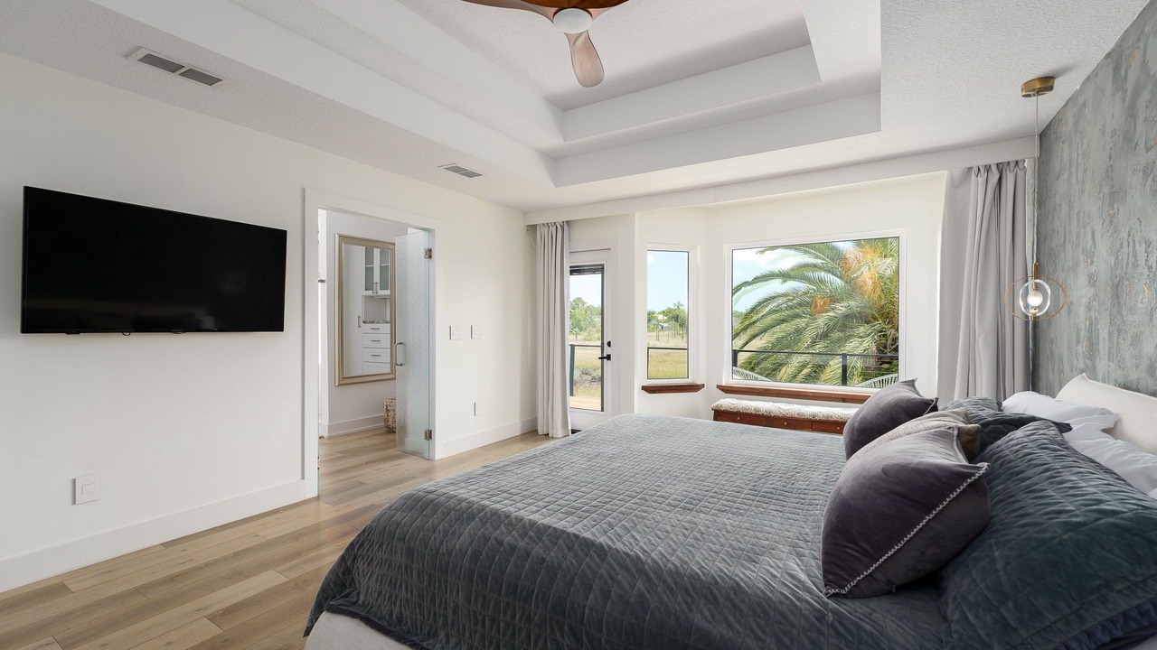 Photo of Bedroom in Palm Valley