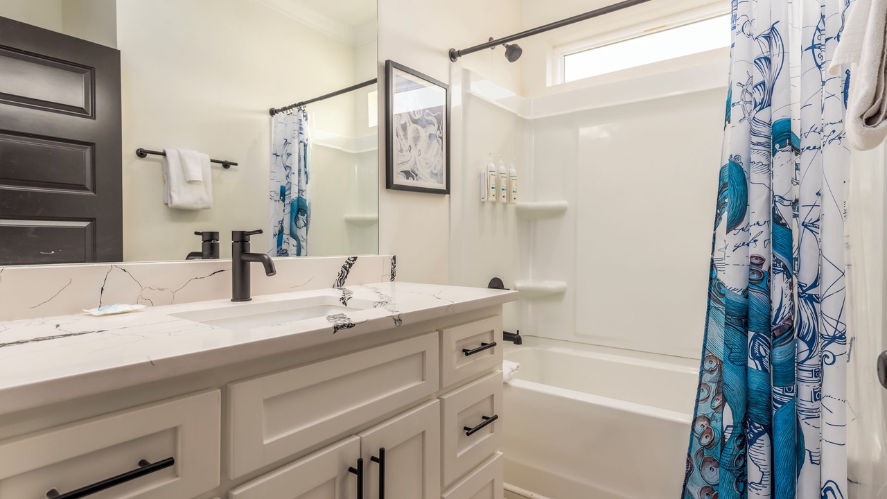Photo of Bathroom in Audubon Place