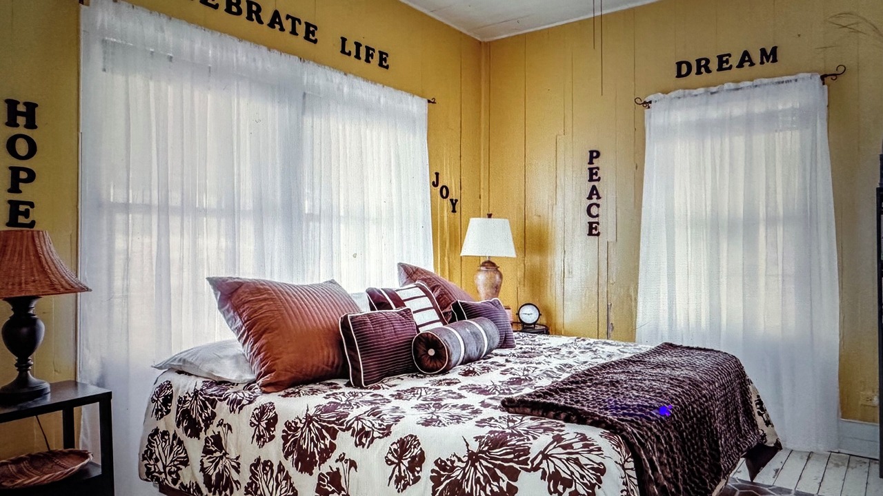 Photo of Bedroom in Bon Secour