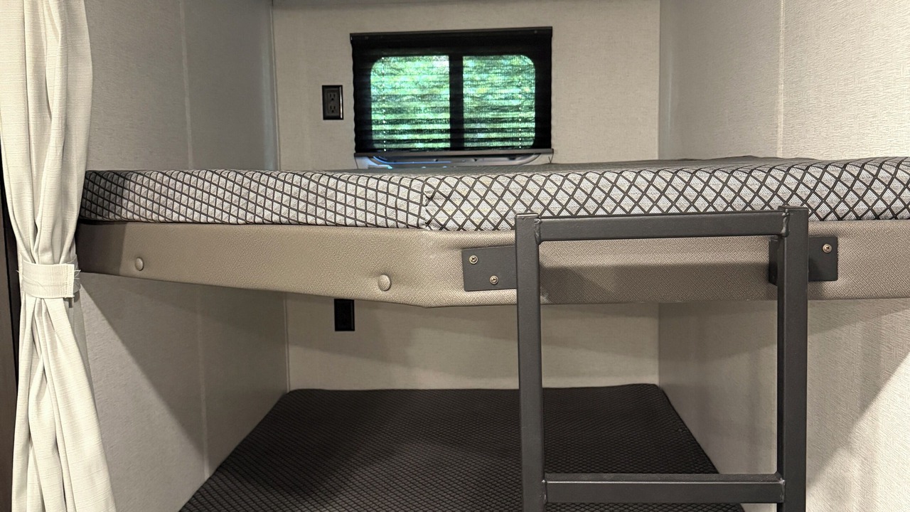 Photo of Bedroom in Valdosta