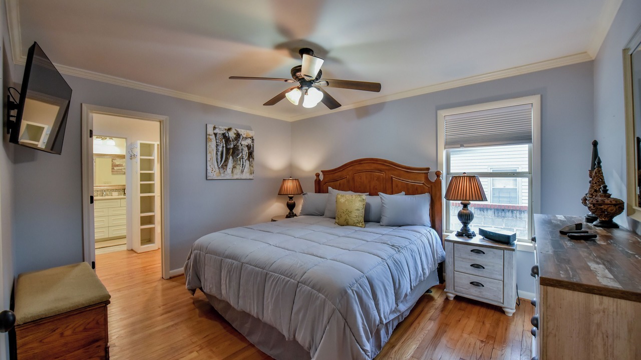 Photo of Bedroom in Tuscaloosa