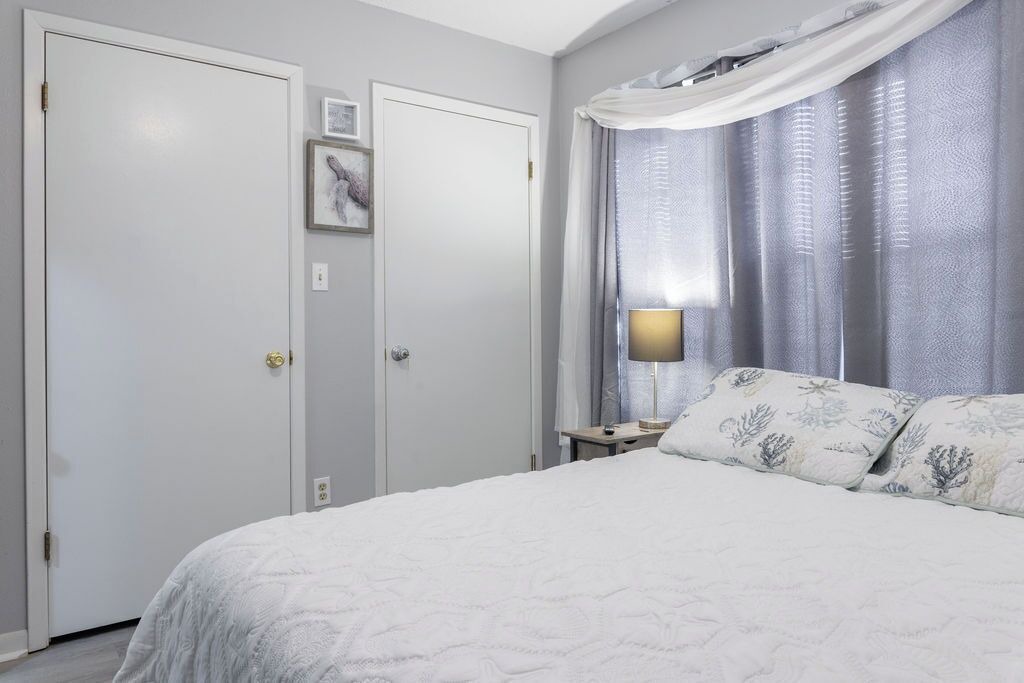 Photo of Bedroom in Foley