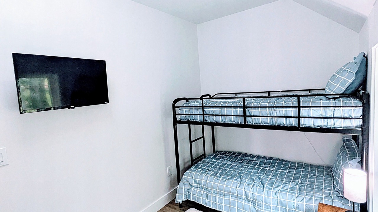 Photo of Bedroom in Muscle Shoals