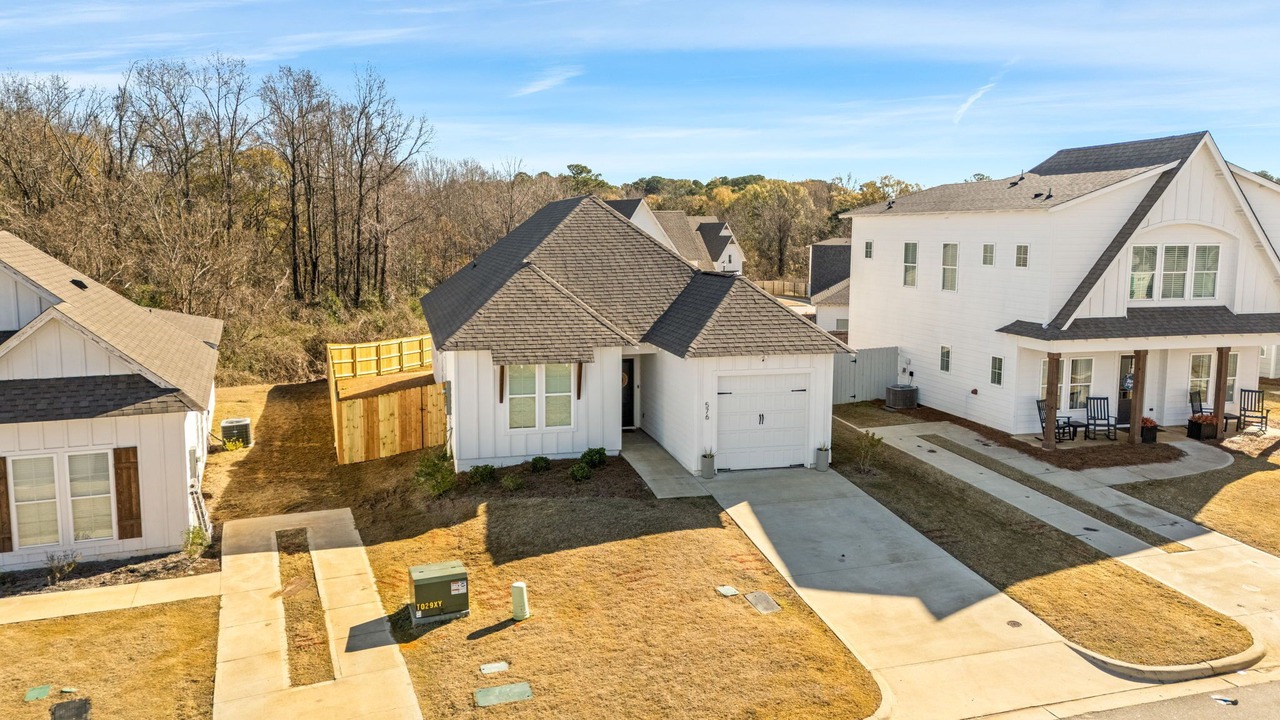 Photo of Outdoor in Auburn