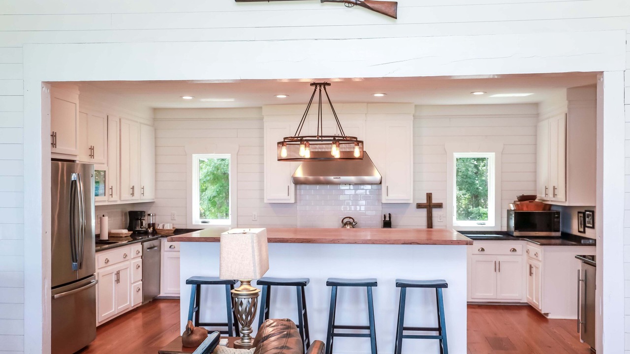Photo of Kitchen in Brooks County