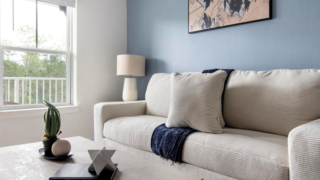 Photo of Livingroom in Northside