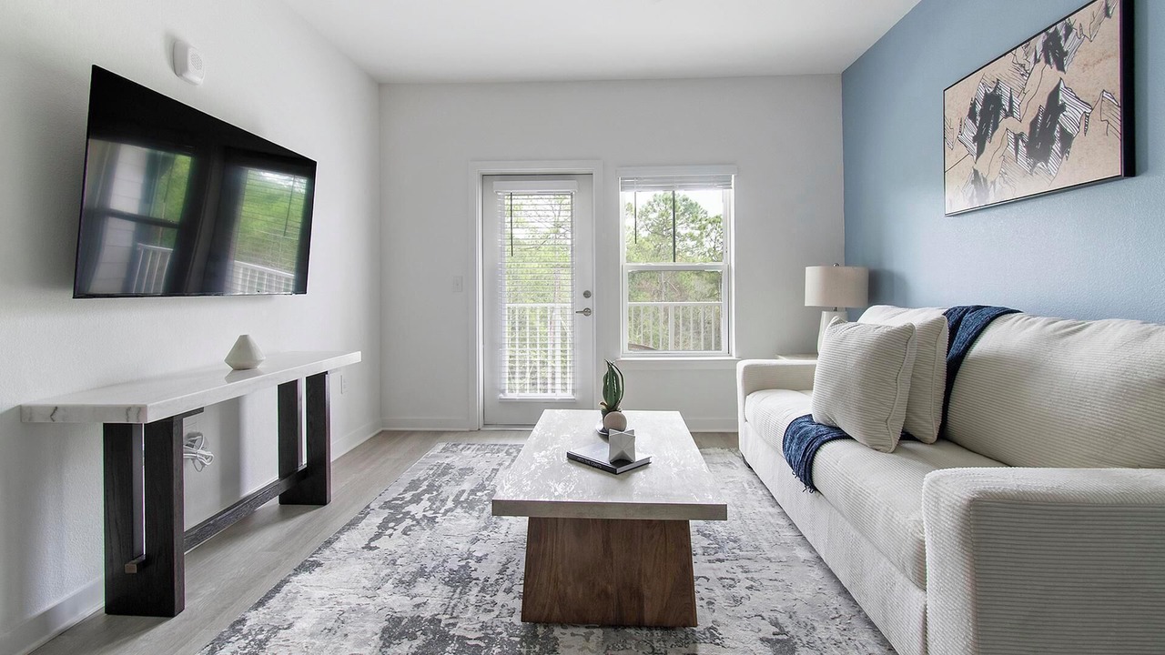 Photo of Livingroom in Northside