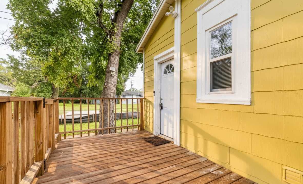 Photo of Patio Balcony in Urban Core