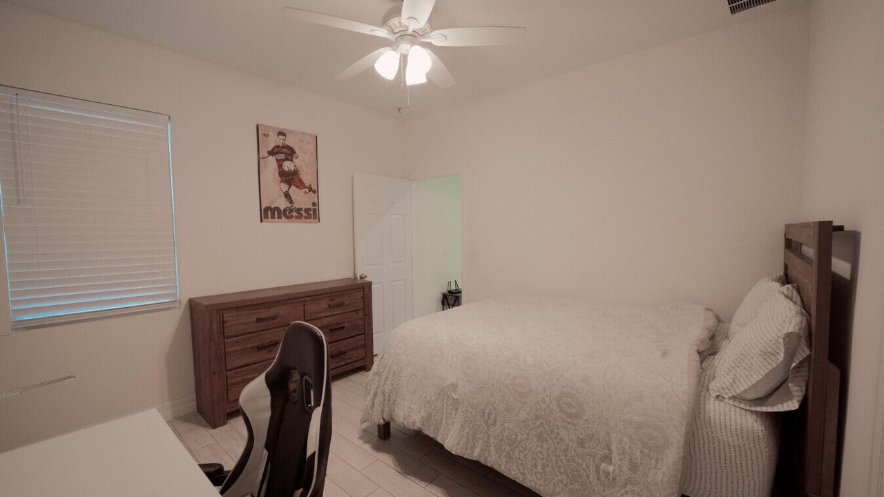 Photo of Bedroom in Oviedo