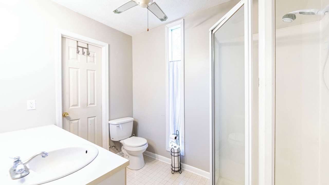 Photo of Bathroom in Eatonton