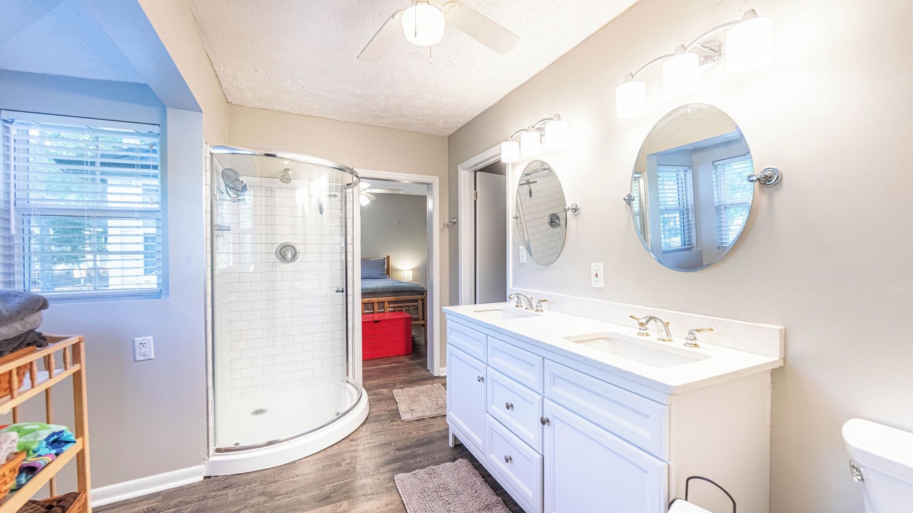 Photo of Bathroom in Eatonton